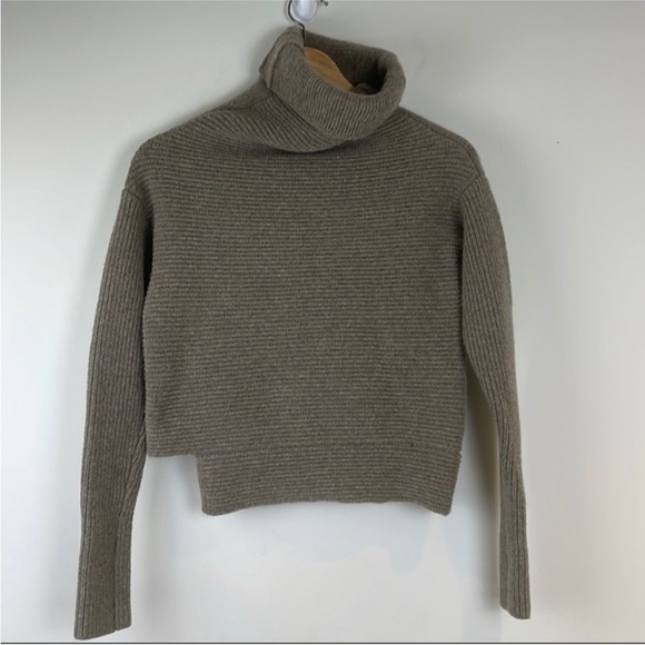 Aritzia Babaton Mika sweater size XS - Picture 2 of 6